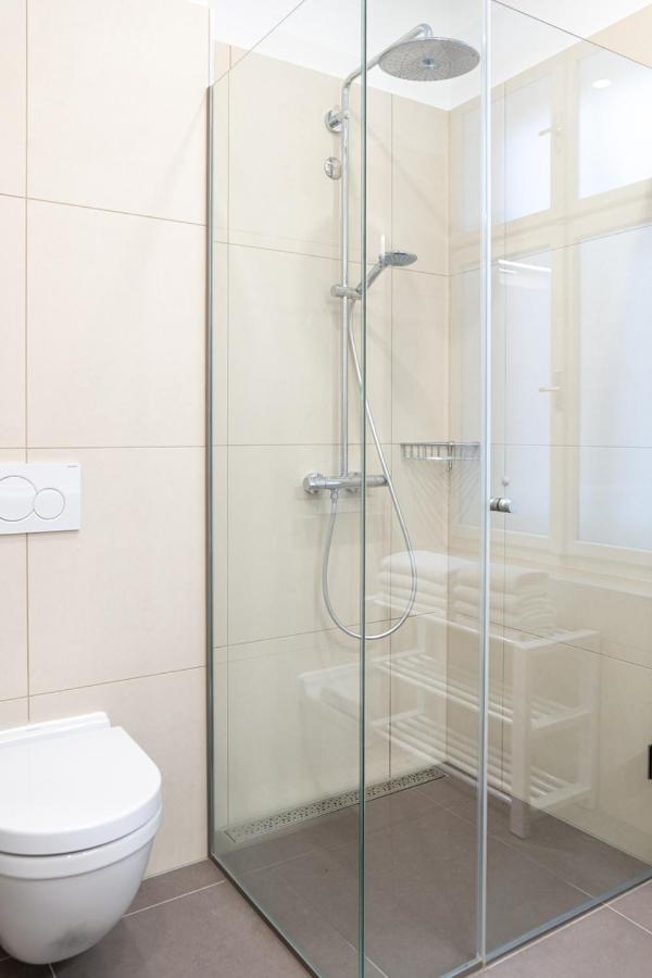 Modern 3 Room Apartment In A Prime Location فيينا المظهر الخارجي الصورة