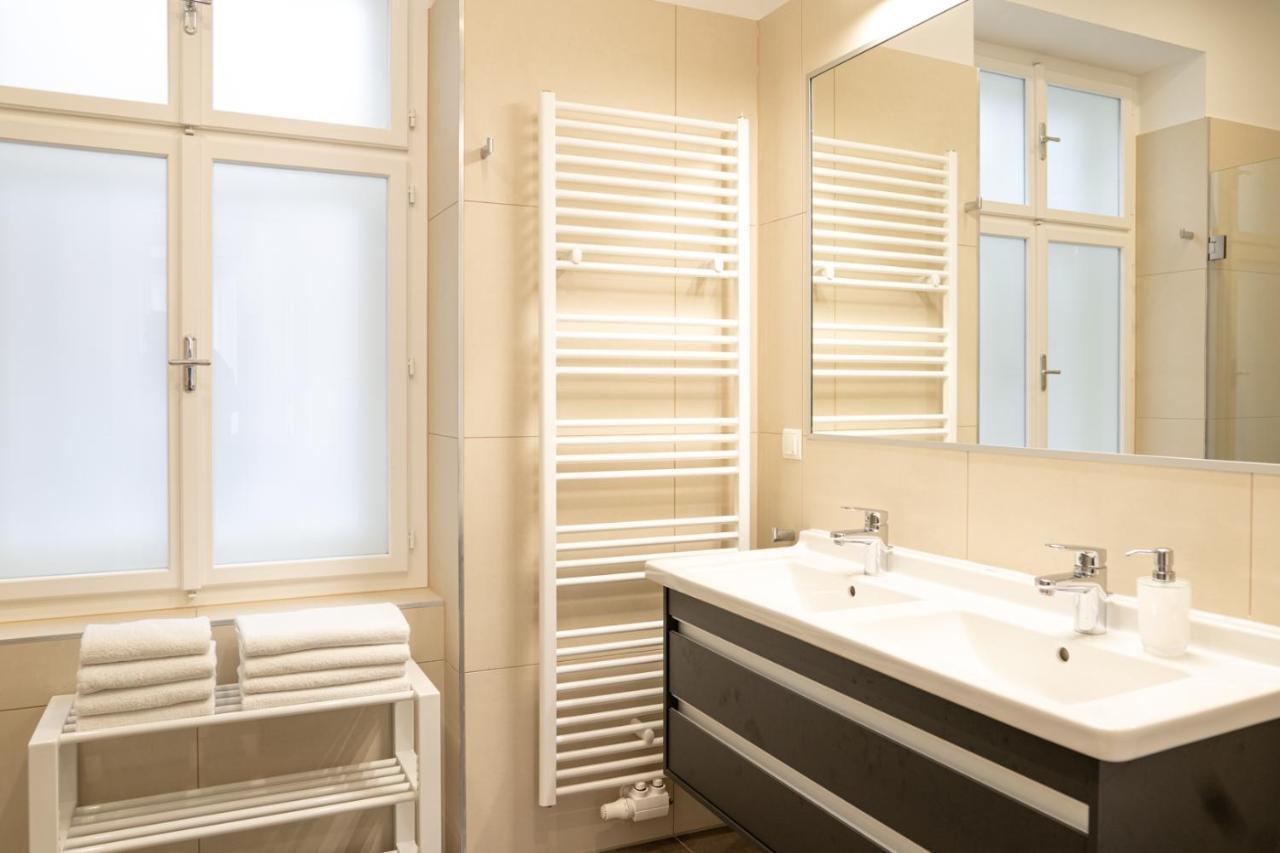 Modern 3 Room Apartment In A Prime Location فيينا المظهر الخارجي الصورة